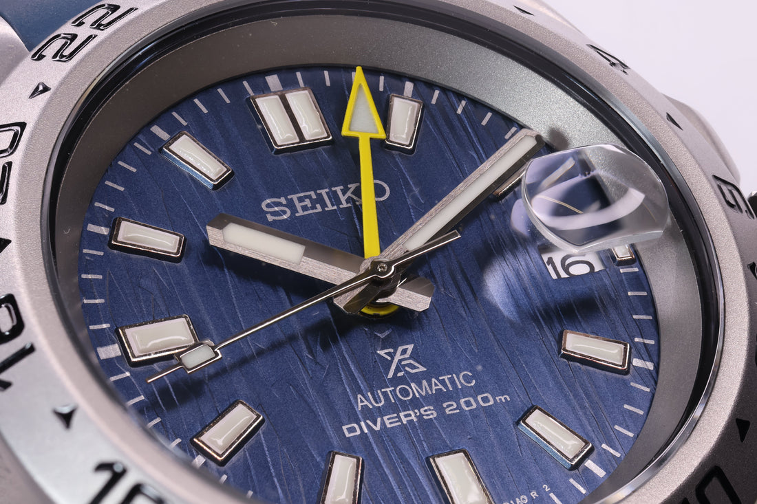 Close-up or Seiko GMT showcasing optical qualities of the OP7 close up lens. Canon R10 DepthComposite ooc jpg, RF 50mm f1.8 STM lens